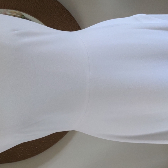 Calvin Klein ress - Picture 6 of 10